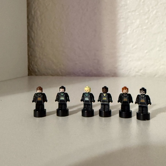 Disney Other - Lego MICROFIGS from (hogwarts castle lego set) replacement pieces